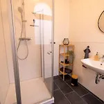 Little Altstadt-studio Am Bahnhof-wlan-parkplatz * ארפורט