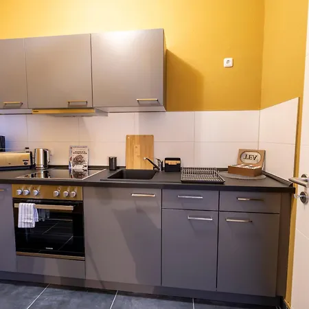 Apartment Little Altstadt-studio Am Bahnhof-wlan-parkplatz *