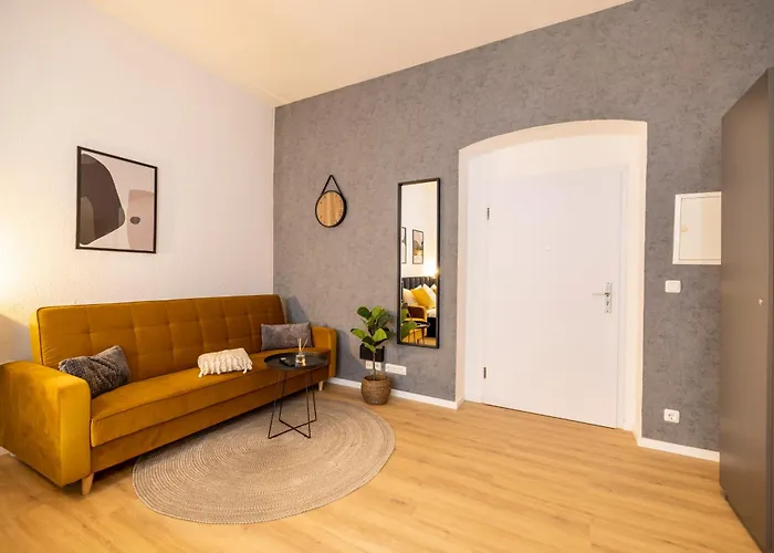 Little Altstadt-studio Am Bahnhof-wlan-parkplatz Διαμέρισμα *